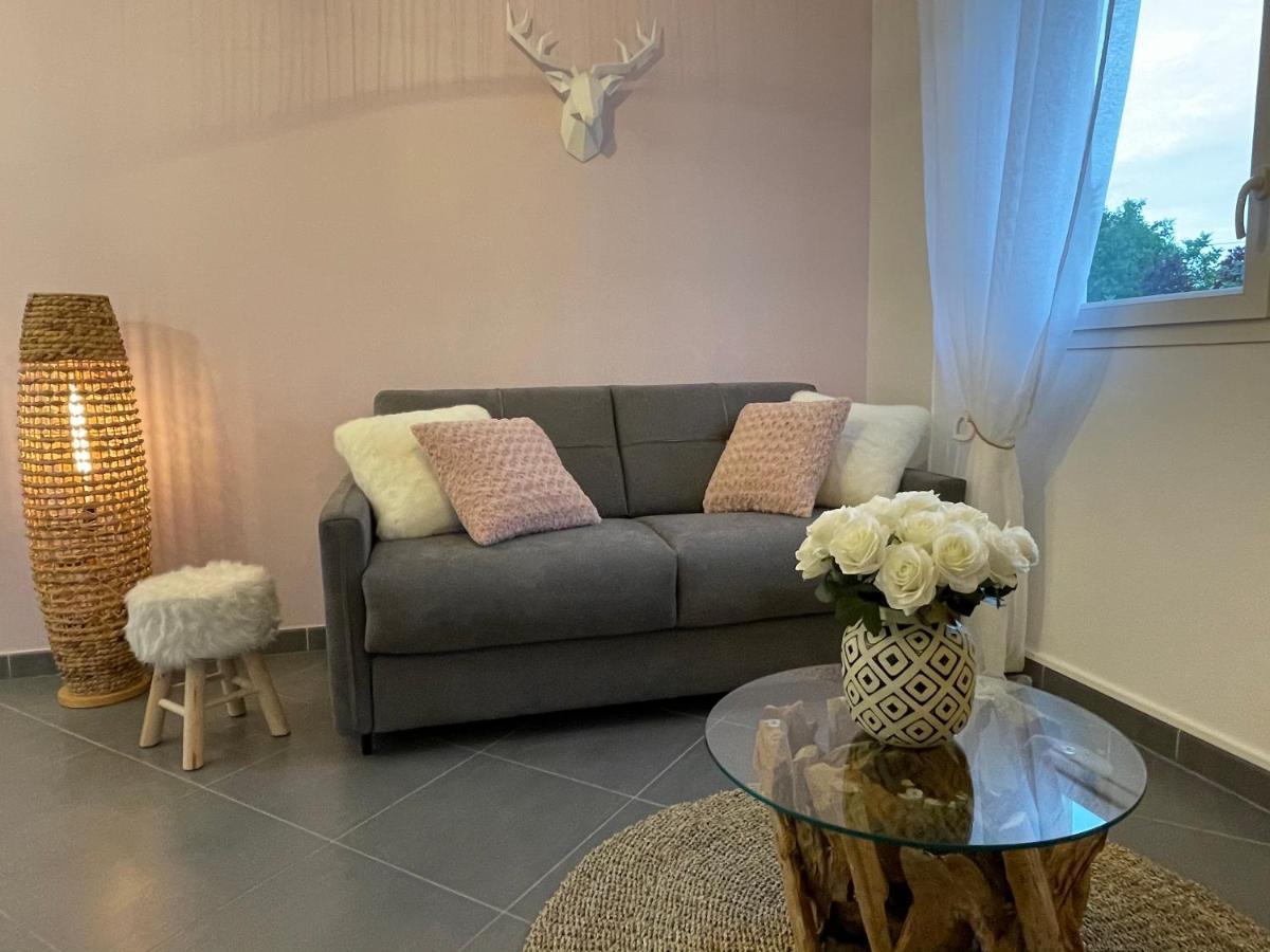 Studio Calme Et Cosy Saint-Julien-les-Villas エクステリア 写真