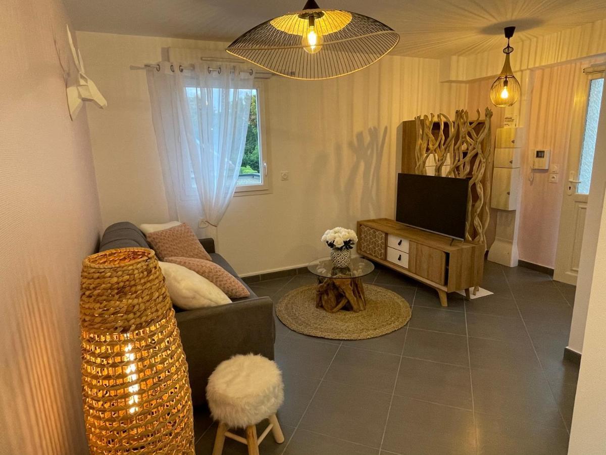 Studio Calme Et Cosy Saint-Julien-les-Villas エクステリア 写真